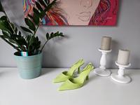 Hellgrüne Slingbacks Slingpumps Satinoptik Trendfarbe Nordrhein-Westfalen - Rees Vorschau