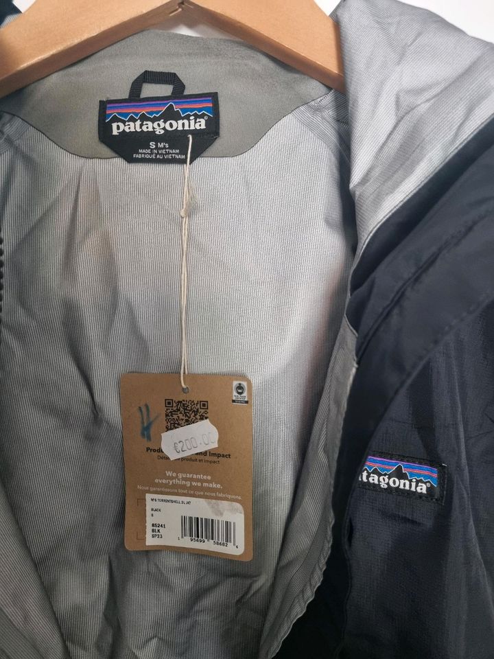 Patagonia Jacke größe s Neu mit Etiketten in Berlin