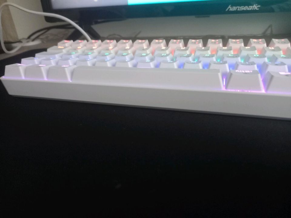 Tastatur leuchtet in Remscheid
