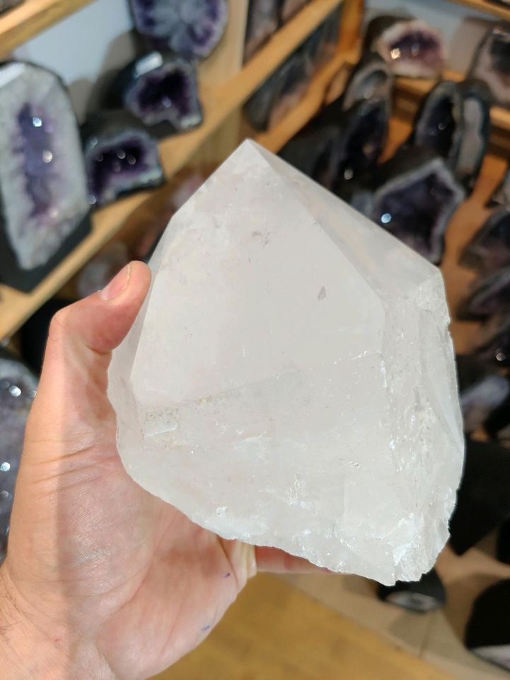 Großer Bergkristall 15cm breit, klare Spitze, Heilstein, Energie in Schnaittenbach
