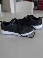 Sneaker Stoff Sophia Thiel Gr. 39 Neuwertig Niedersachsen - Göttingen Vorschau