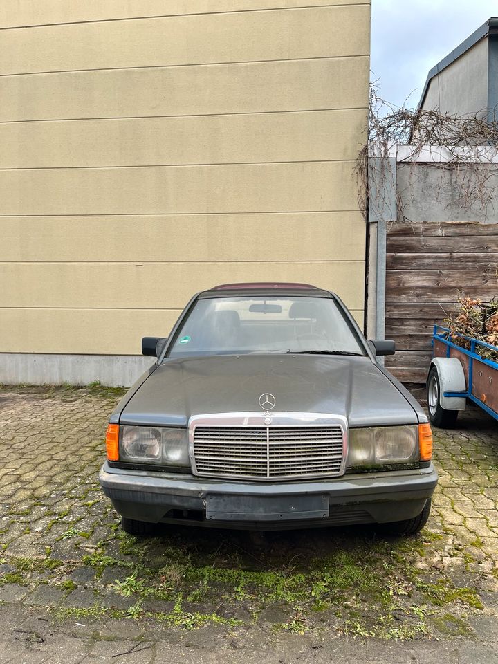 Mercedes Benz W201 190E in Hannover
