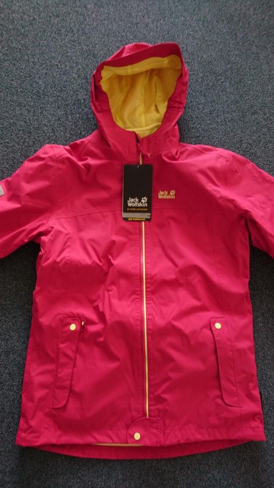 Verkaufe Jack Wolfskin 3 in1 Jacke Gr. 176 in Kröning