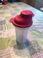 Tupperware shaker neuwertig pink 350ml Messbecher Baden-Württemberg - Achern Vorschau