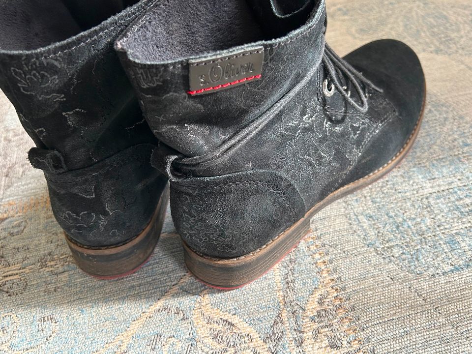 Damen Stiefel Schuhe Grüße 41 S. Oliver Wildleder schwarz in Soest