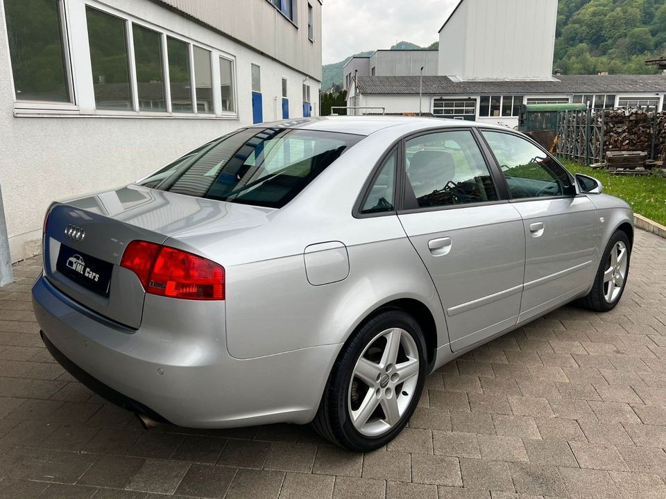 Audi A4 Lim. 1.8 T in Lichtenstein