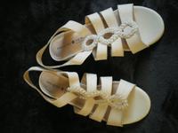 Sandalen / Sommerschuhe Gr. 38 (5) by CAPRICE w.NEU Hessen - Diemelsee Vorschau