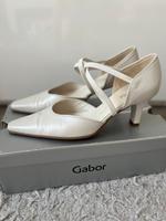 Brautschuhe ivory Creme weiß Pumps 5 38 Köln - Bayenthal Vorschau