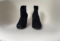 Kennel & Schmenger Stiefeletten Schwarz Wildleder Gr. 38-39 Nordrhein-Westfalen - Dorsten Vorschau