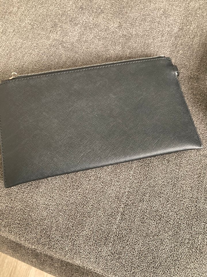 Michael Kors Clutch Original in Jettingen-Scheppach