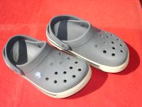 "CROCS" in Grau Größe J2 = 33, getragen Nordrhein-Westfalen - Alfter Vorschau