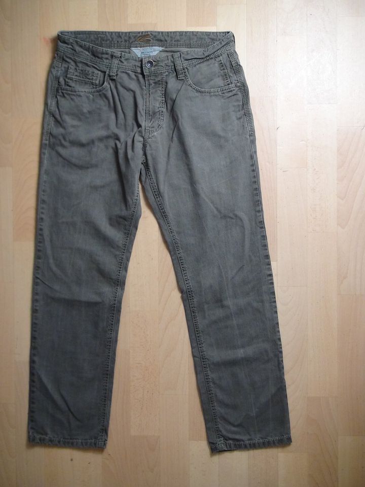 Camel Active Herren Hose Houston Gr. W34 L30 khaki Jeans in Schwerin