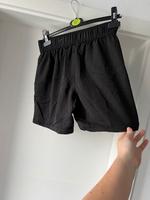 Damen Shorts gr 38 Niedersachsen - Friesoythe Vorschau