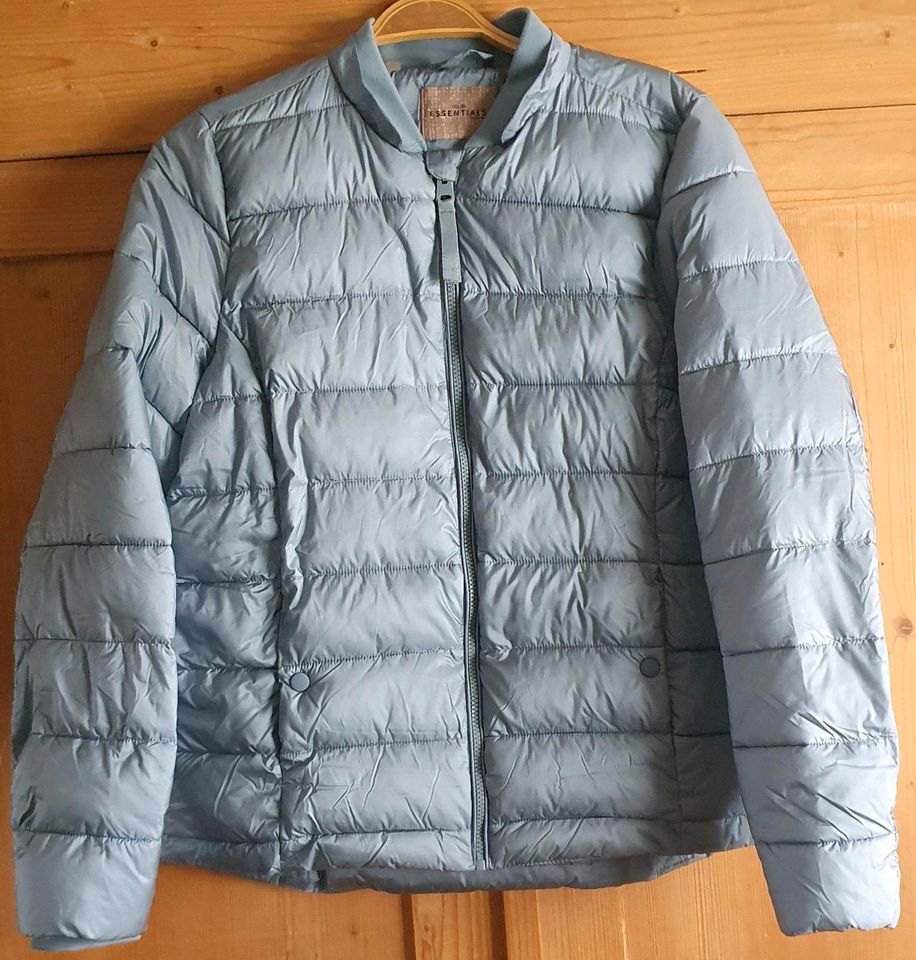 Steppjacke mit Kapuze rauchblau in Bodnegg