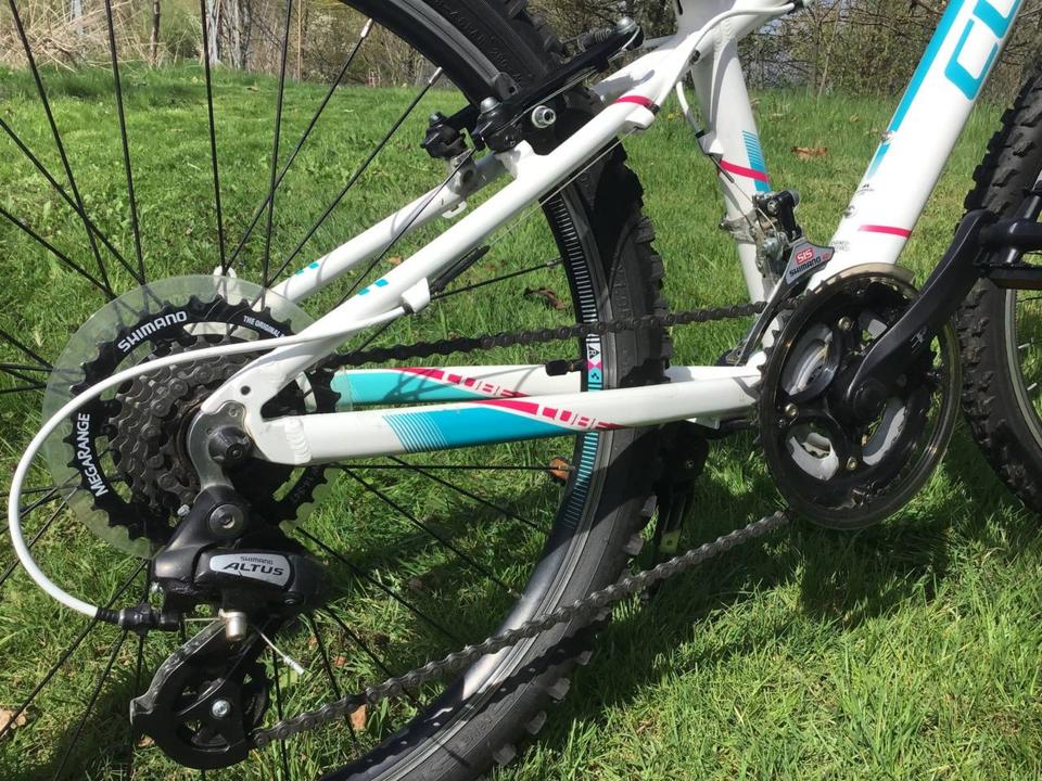 MTB Cube Race 24 Zoll Kinderfahrrad Kid 240 Mountainbike 24" in Nossen