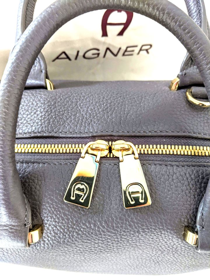 AIGNER Tasche/ Bowling Bag, Farbton taupe NEU in Buchholz in der Nordheide