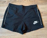 Nike Damen Shorts Größe M Thüringen - Geisa Vorschau