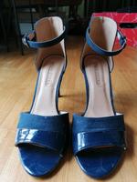 Blaue Riemchen-Sandalen von Buffalo Niedersachsen - Mellinghausen Vorschau