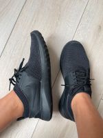 Nike Schuhe in schwarz Größe 38,5 Baden-Württemberg - Singen Vorschau