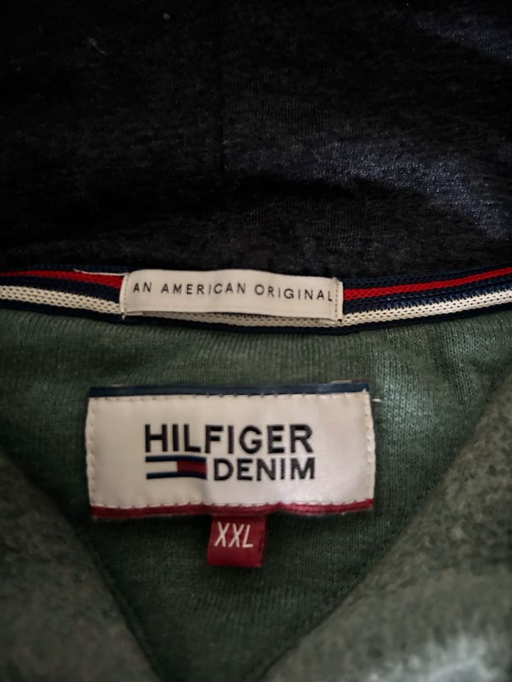 Sweatjacke Hilfiger Denim GRÜN,Gr. XXL ungetragen in Dinslaken