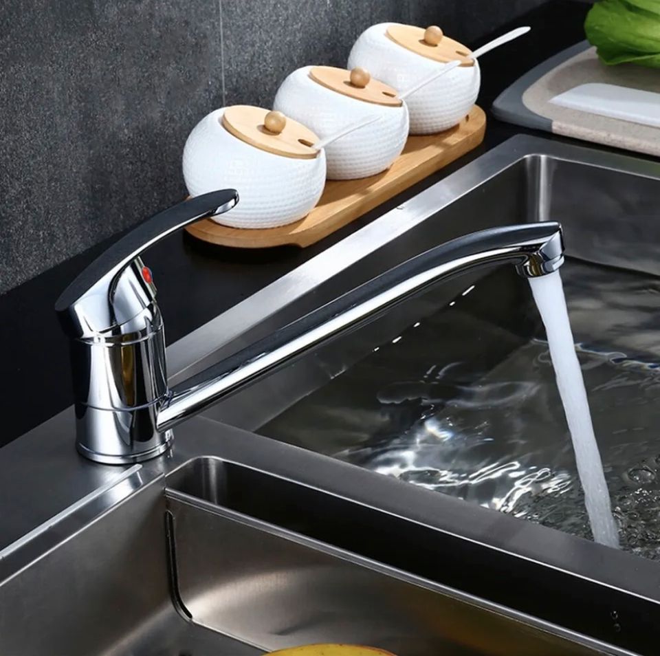 Wasserhahn Küche Chrom Spülbecken Küchenarmatur Mischbatterie in Bebra