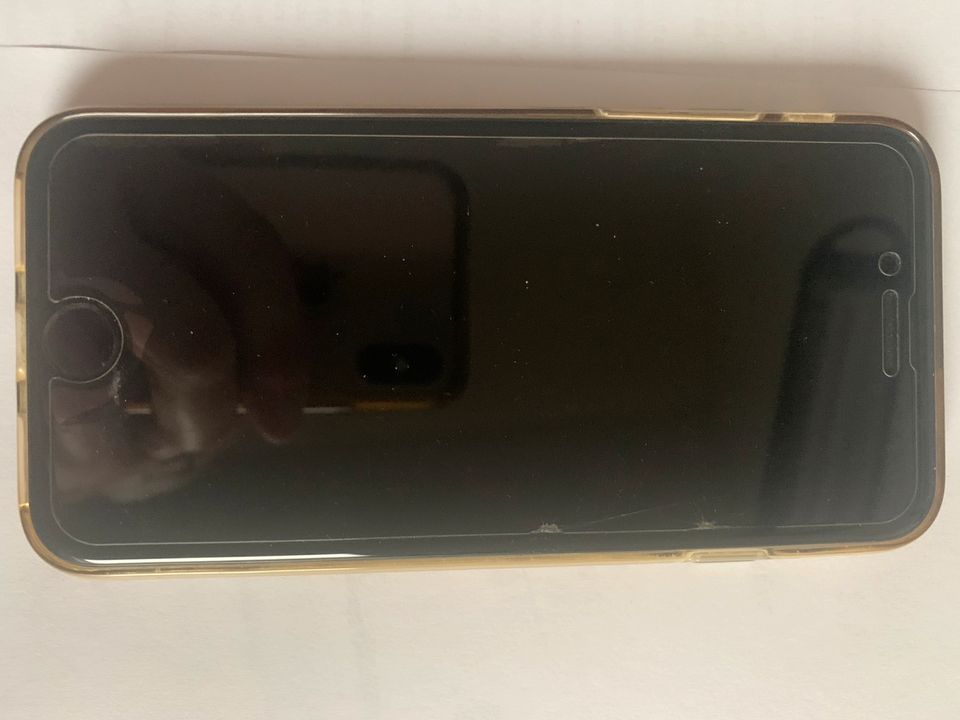 iPhone SE 2. Generation (2020) 64GB in Osnabrück