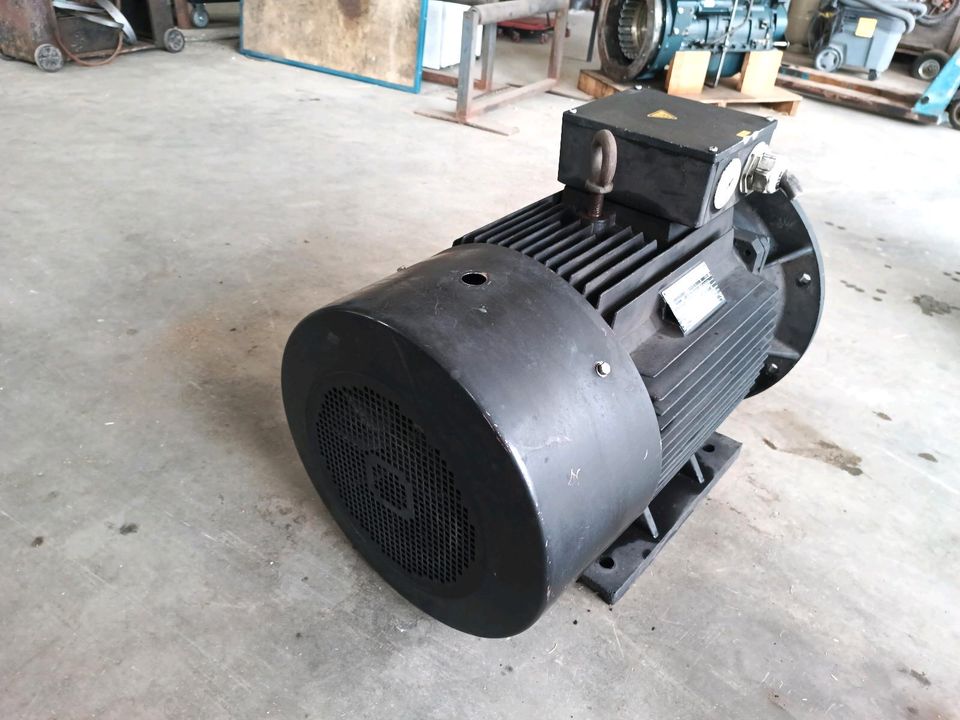 Elektromotor/Generator 55kW in Tittmoning