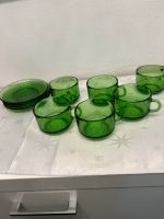 6 grüne Tasse mit 4 grünen kleinen Tellern von la bonne arquebuse Brandenburg - Eichwalde Vorschau