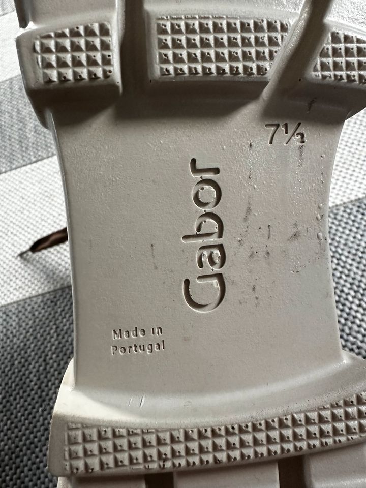 Gabor Plateaustiefelette, Stiefel, Gr. 7,5, Taupe, neu in Uetersen