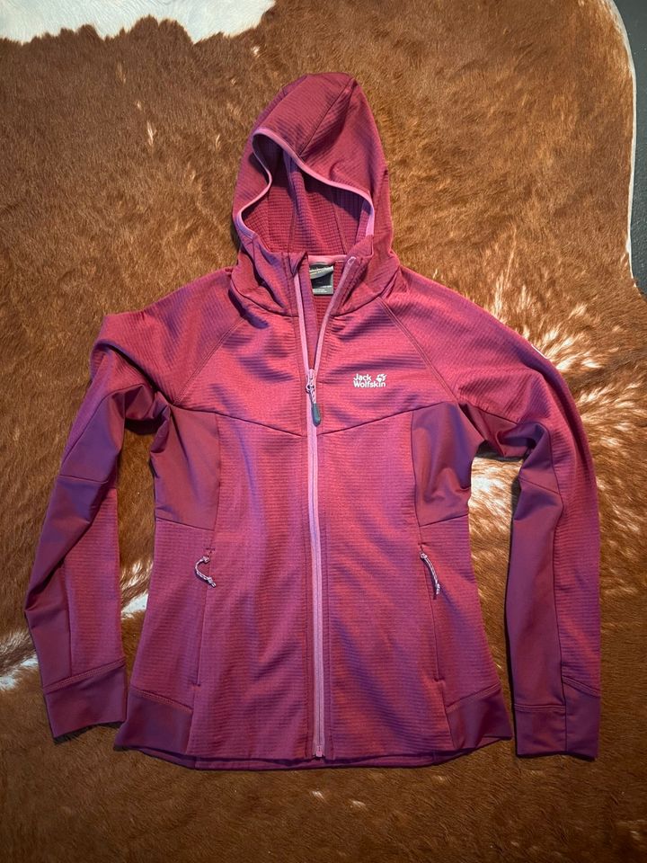 Midlayer Hoody von Jack Wolfskin Gr. S (fällt größer aus) in Seefeld