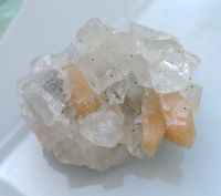 Apophyllit mit Stilbit Stufe Cluster Kristall Heilstein Edelstein Hessen - Ginsheim-Gustavsburg Vorschau