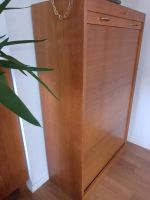 Vintage Rolladenschrank 50er 60er Schrank Aktenschrank Holz Niedersachsen - Neuharlingersiel Vorschau