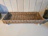 Laberon Rattan Tablett auf schwarzen Füßen 50x20x9cm Nordrhein-Westfalen - Moers Vorschau