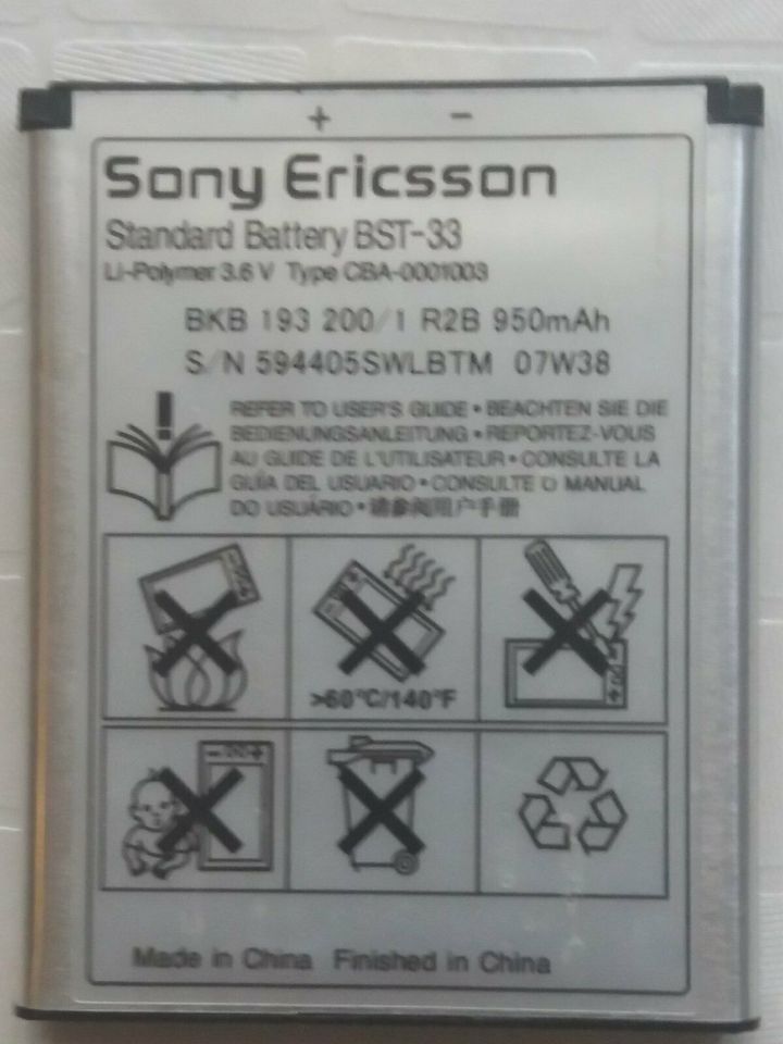 Sony Ericsson K810i Cyber-shot (Noble Blue) gebraucht in Magdeburg