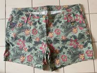 KANGAROOS Damen Shorts für den Sommer - geblümt - Größe 48 Harburg - Hamburg Fischbek Vorschau