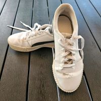 DAMEN PUMA  SNEAKER TURNSCHUHE  39 Köln - Porz Vorschau