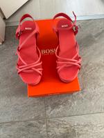 Hugo Boss Schuhe Gr.36 Original NEU Sandalen Plateau Pumps Wedges Bayern - Karlsfeld Vorschau