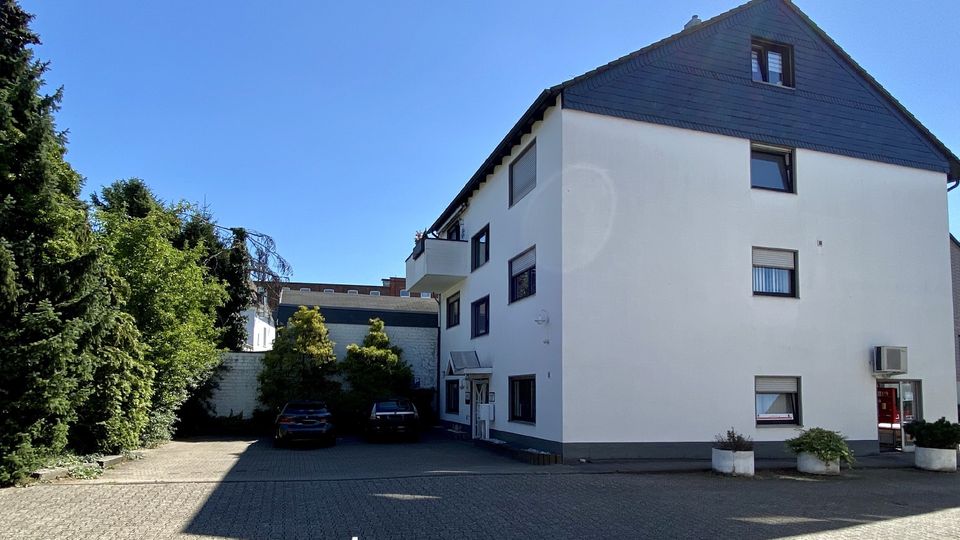 Schönes Wohn- und Geschäftshaus im Herzen von Solingen-Merscheid in Solingen