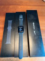 Apple Watch Nike SE 44mm Alu Black GPS Baden-Württemberg - Ludwigsburg Vorschau