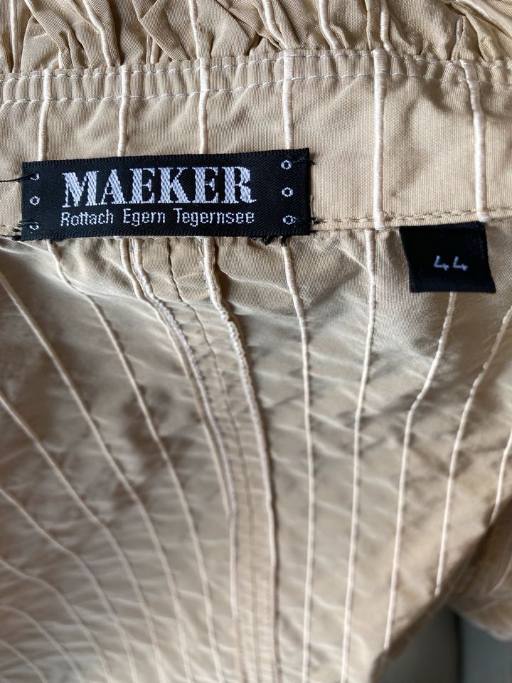 Blazer Jacke beige Gr. 40/42 Business in München