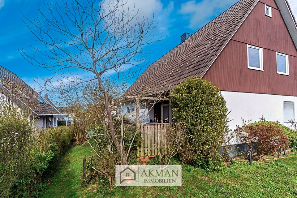 Sanierungsbedürftiges Handwerkerhaus | traumhaftes Grundstück mit Pool in ruhiger Feldrandlage in Groß-Umstadt