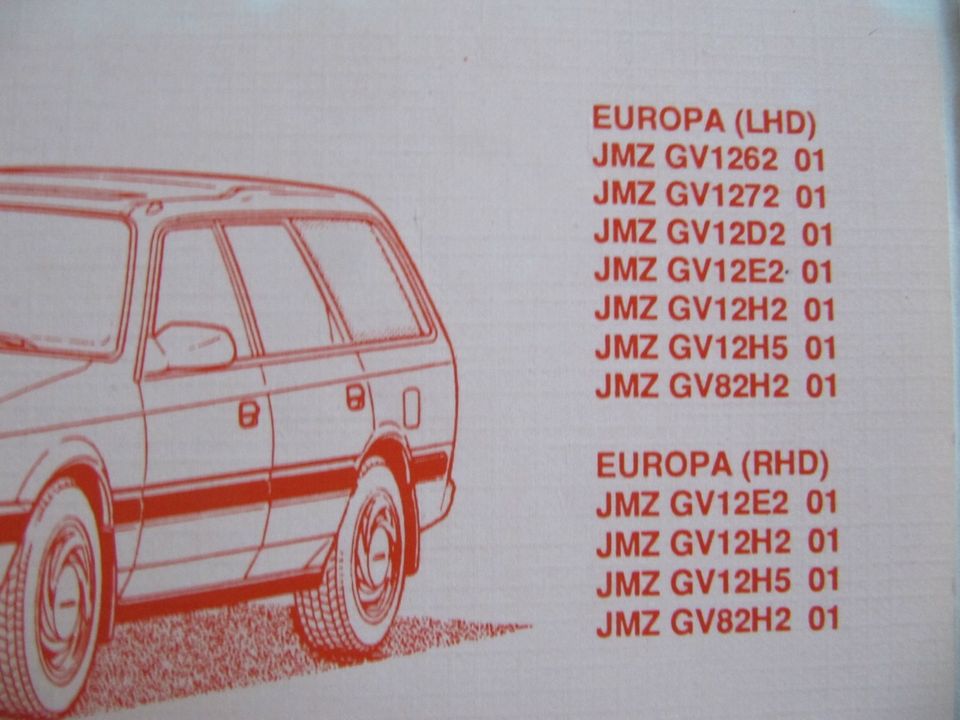 Mazda 626 Station Wagon Werkstatt - Handbuch Ergänzung 3/92 in Klausdorf