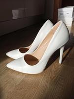HIGH HEELS, PUMPS, Damen weiss,  39 Sachsen - Pegau Vorschau