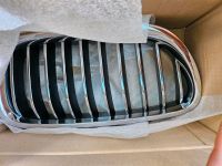 BMW 5er F10/F11 Grill/Niere rechts NEU Hemelingen - Hastedt Vorschau