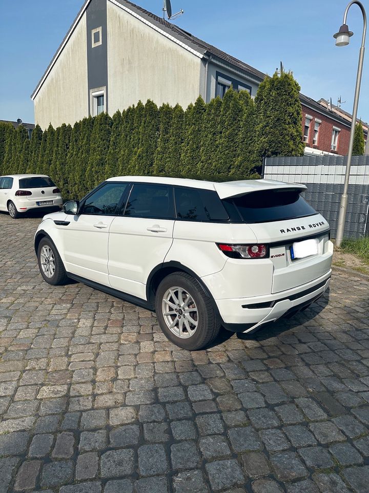 Range Rover Evoque  2.2 SD Dynamic in Bremen