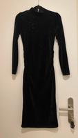 Hallhuber Samtkleid sehr edel mit Glitzer Steinen Gr.XS Nordrhein-Westfalen - Hagen Vorschau