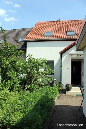 Peine: 2 Häuser-ein Preis,  MFH (224m² -3 WE) und EFH (133 m²), gepflegt, MFH vermietet, saniert in Peine