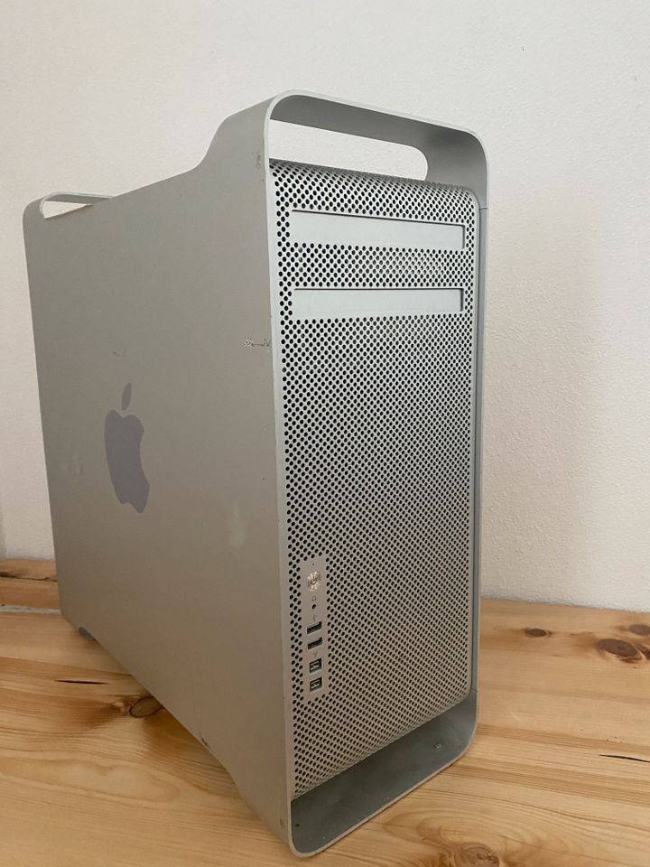 Mac Pro 5.1, 2009 in Roßbach