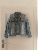 Adler Jacke Jeansjacke blau Größe S/36 Niedersachsen - Hildesheim Vorschau