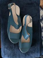 Sandalen Größe 40 blau Köln - Köln Dellbrück Vorschau